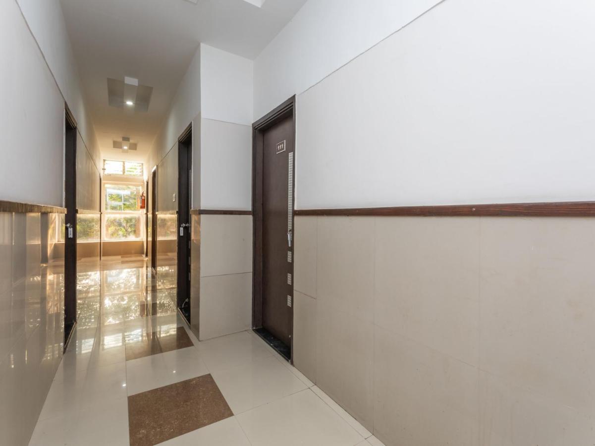 Vaccinated Staff- Oyo Flagship 475 Audi Nivas, North Usman Road Hotel Chennai Exterior photo